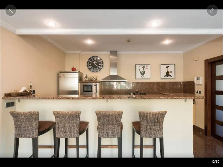 Luxury Villa On Mistral Beach, Puerto Banus. Marbella 0*,